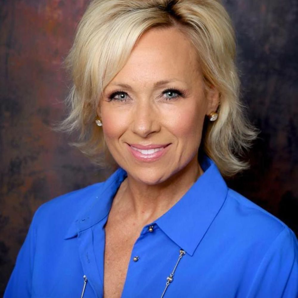 Meet your Posher, Donita